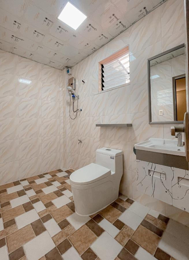 Speed 8 Inn Moalboal Dış mekan fotoğraf
